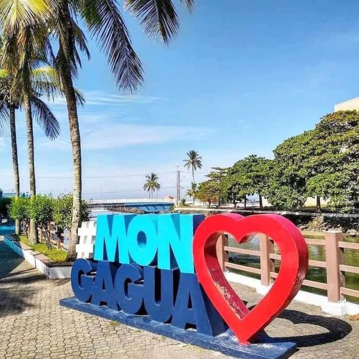 Lindo Sobrado Amarelo -Proximo A Praia Mongaguá Buitenkant foto